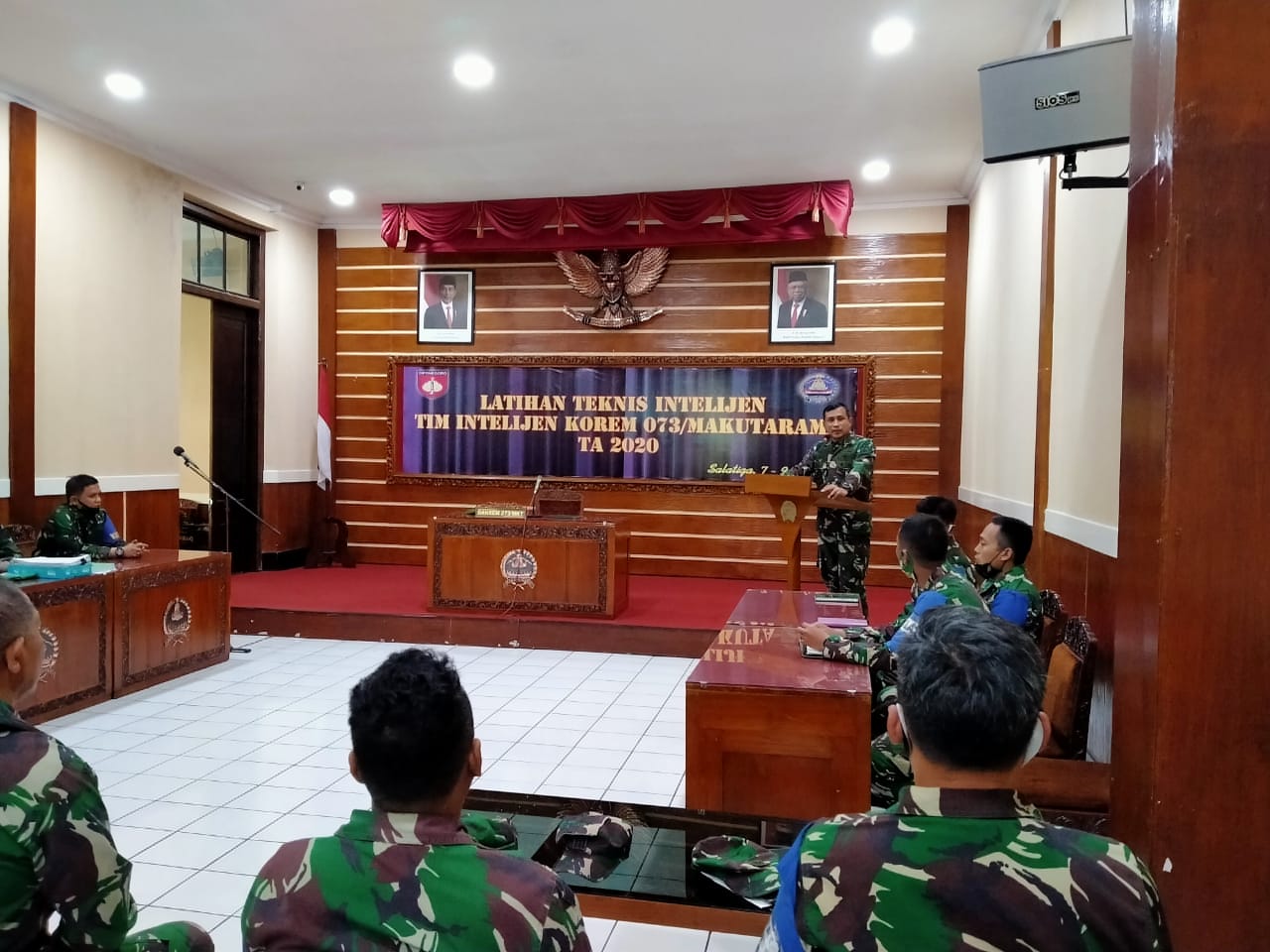 Tingkatkan Kemampuan Intelijen, Danrem 073/Makutarama Buka Latnis Tim Intel Korem